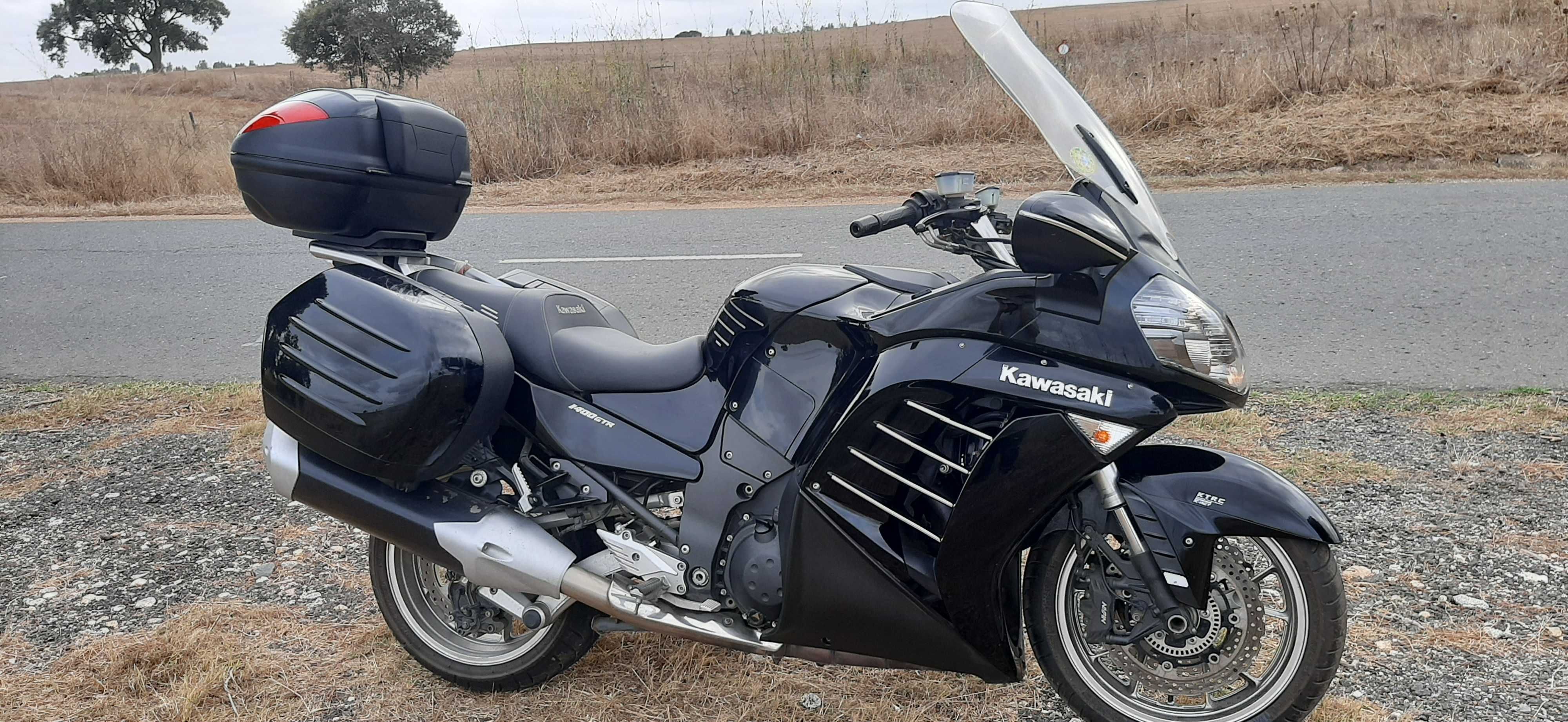 Kawasaki GTR 1400 :AbS ,K-ACT- kTRC
