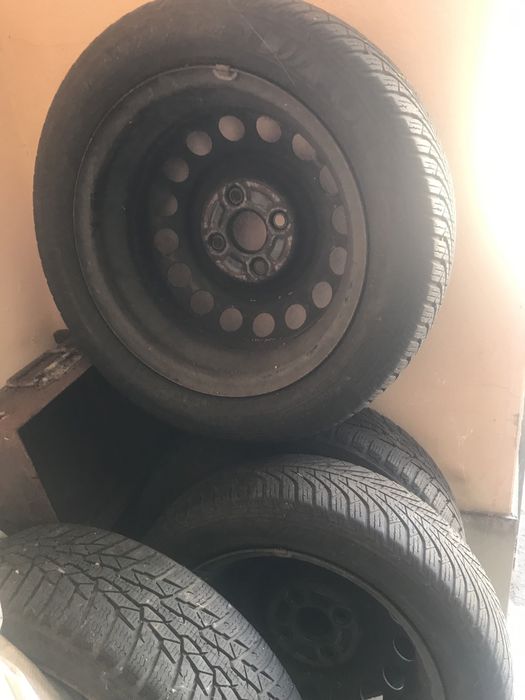 Нова зимова резина з дисками 155/65/r14