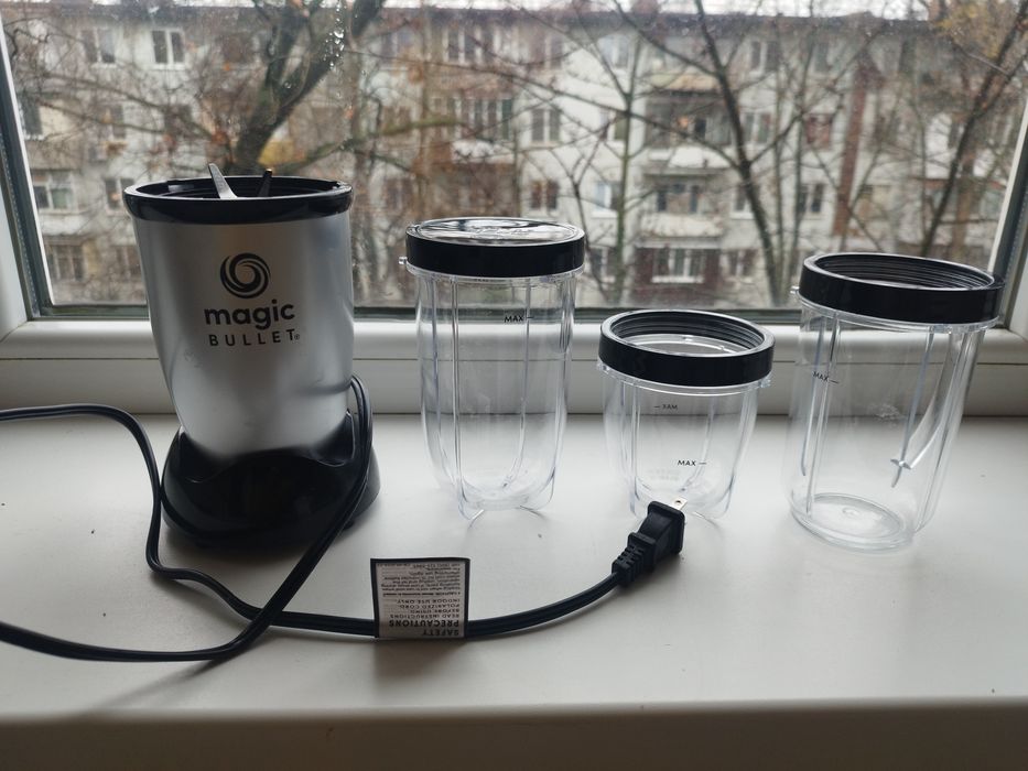 Продам Блендер Magic Bullet MBR-1101 — б/у, в рабочем состоянии