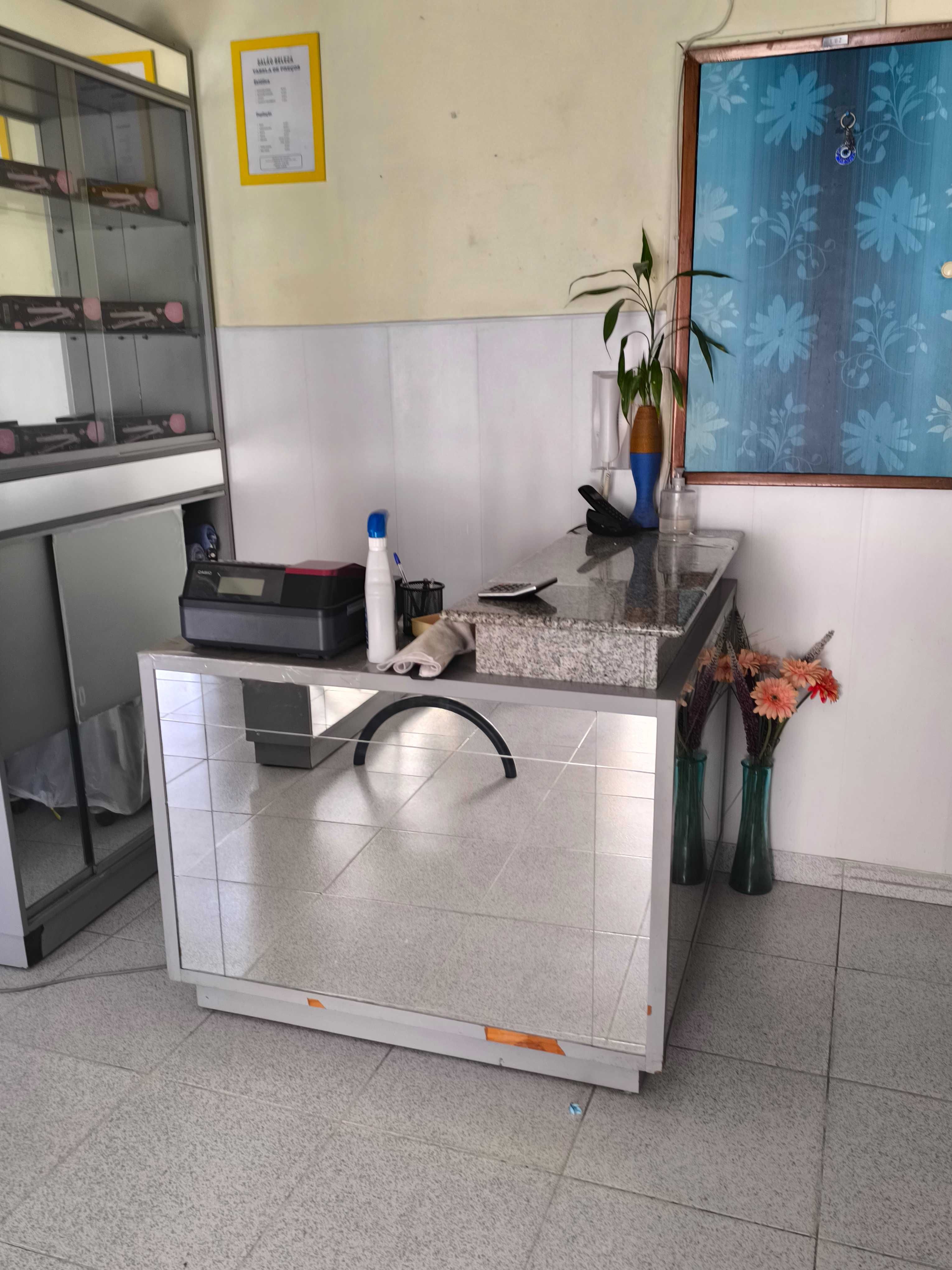 Equipamento salão de cabeleireiro