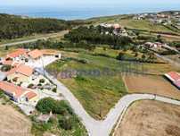 Lote com projeto aprovado junto das praias