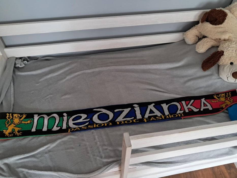 Szalik Miedż Legnica