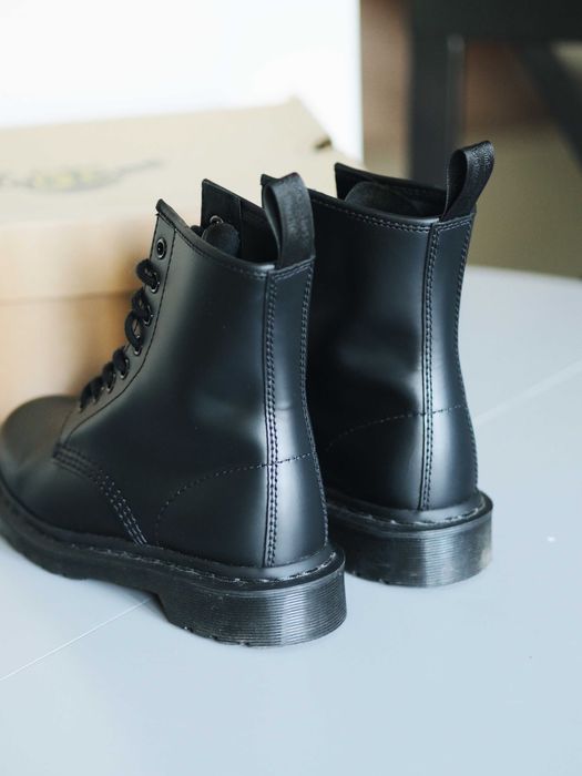 Dr. MARTENS 1460 Mono Black(NOWE w cenie używanych!)