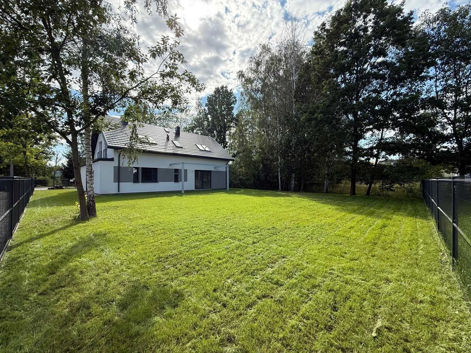 Nowy dom w Złotokłosie (tylko 15 min. do Galerii Mokotów trasą S7)