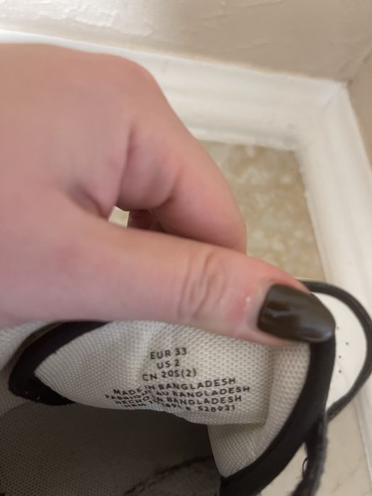 Хайтопи hm 33р високі кросівки.