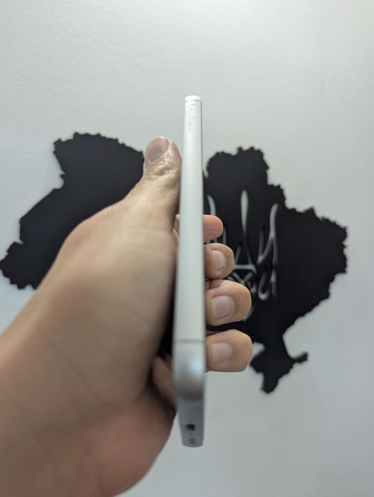 Samsung s23 Fe зеленого кольору