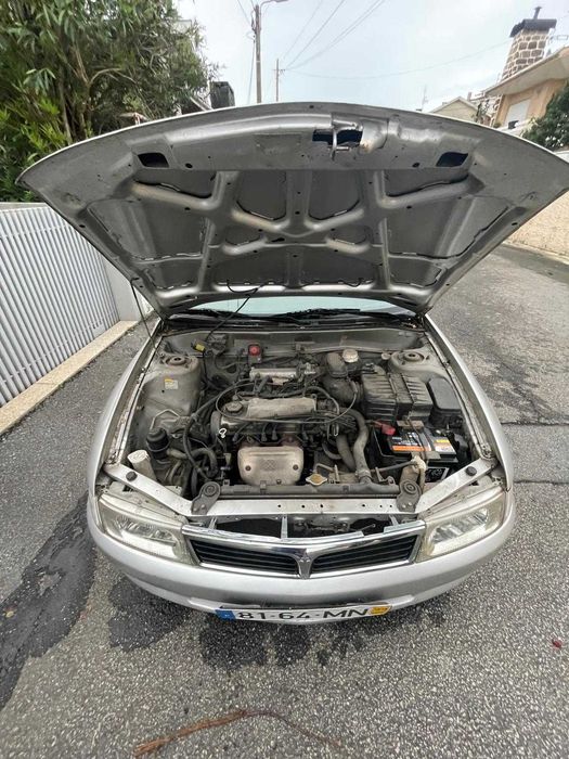 Mitsubishi LANCER 1.3 GLX