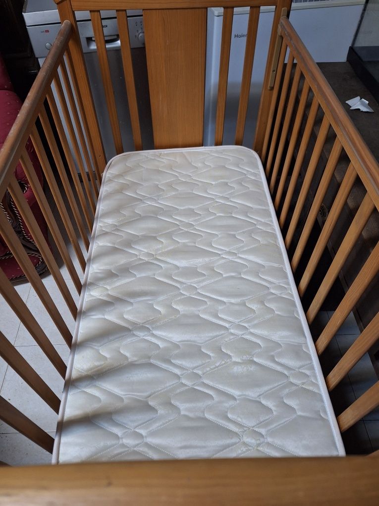 Vendo Cama de criança