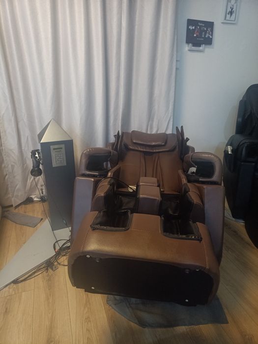 Fotel do masażu rehabilitacji masujący 4D BrainLigt Zanussi  Gwarancja