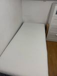 Cama solteiro tipo box!