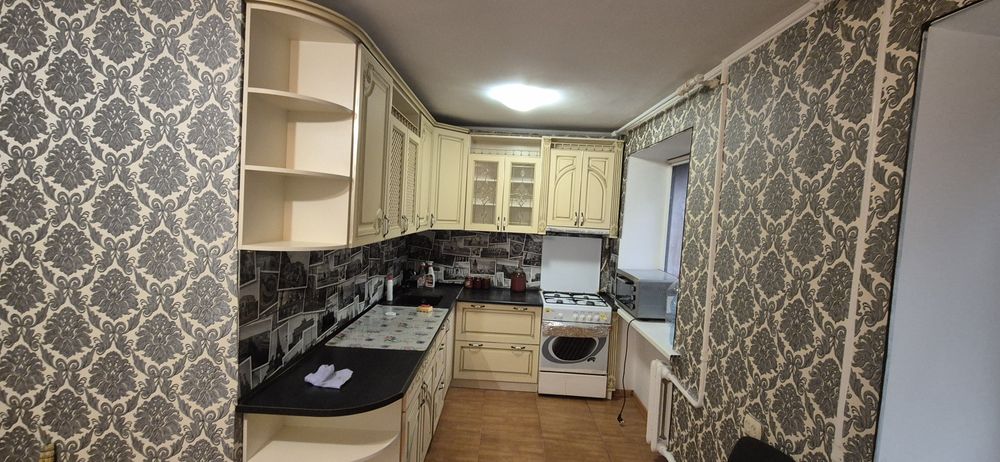 Здам 2х на Рабина 25