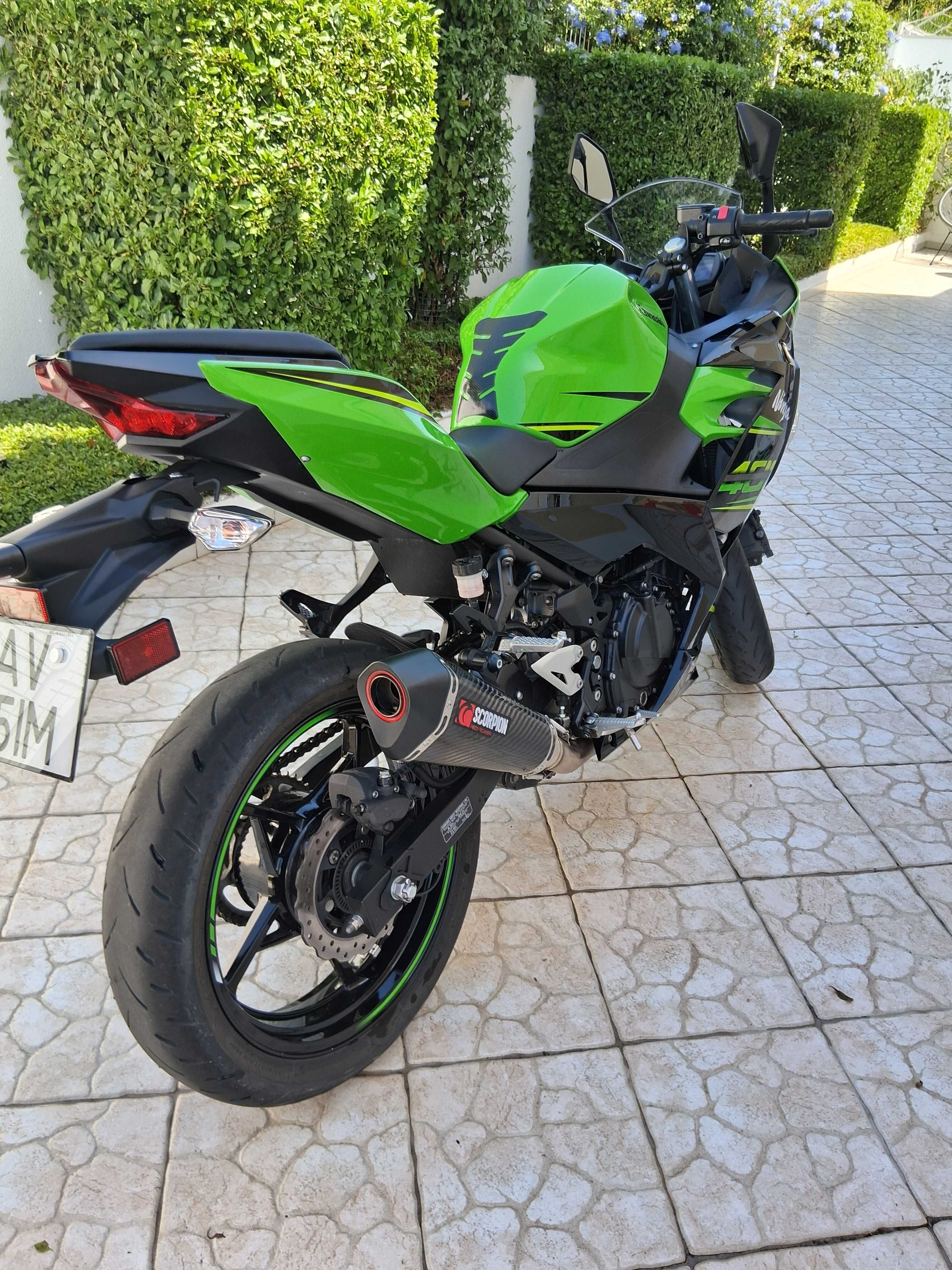 kawasaki ninja 400