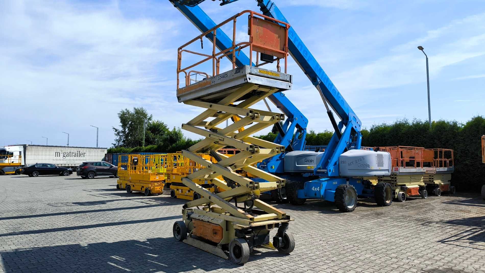 Podnośnik nożycowy JLG 3246 ES rok 2007 cena brutto