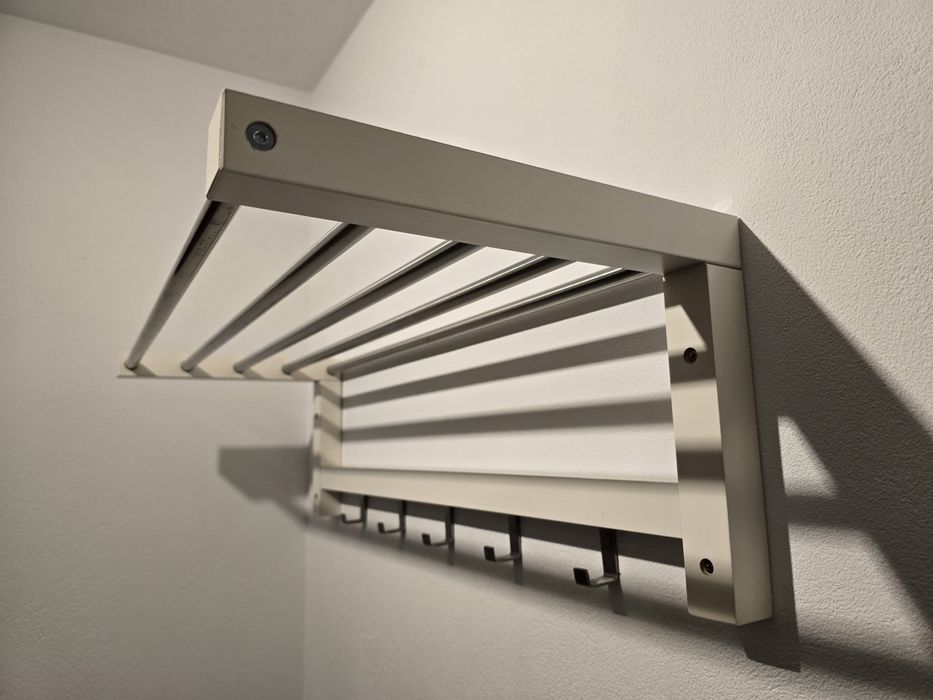 Ławka półka na buty z siedziskiem + wieszak Ikea Tjusig