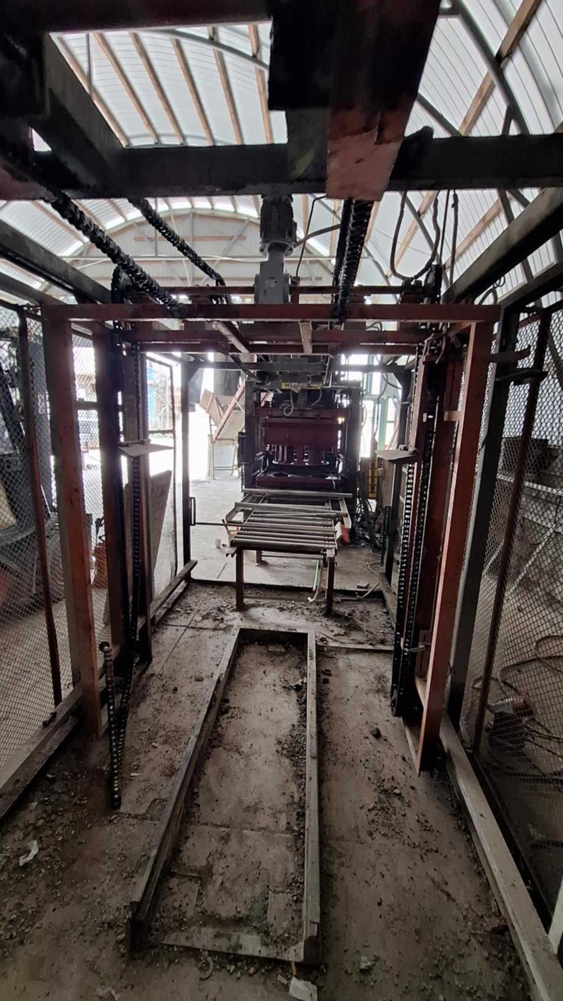 maszyna wibrująca do produkcji prefabrykatów betonowych