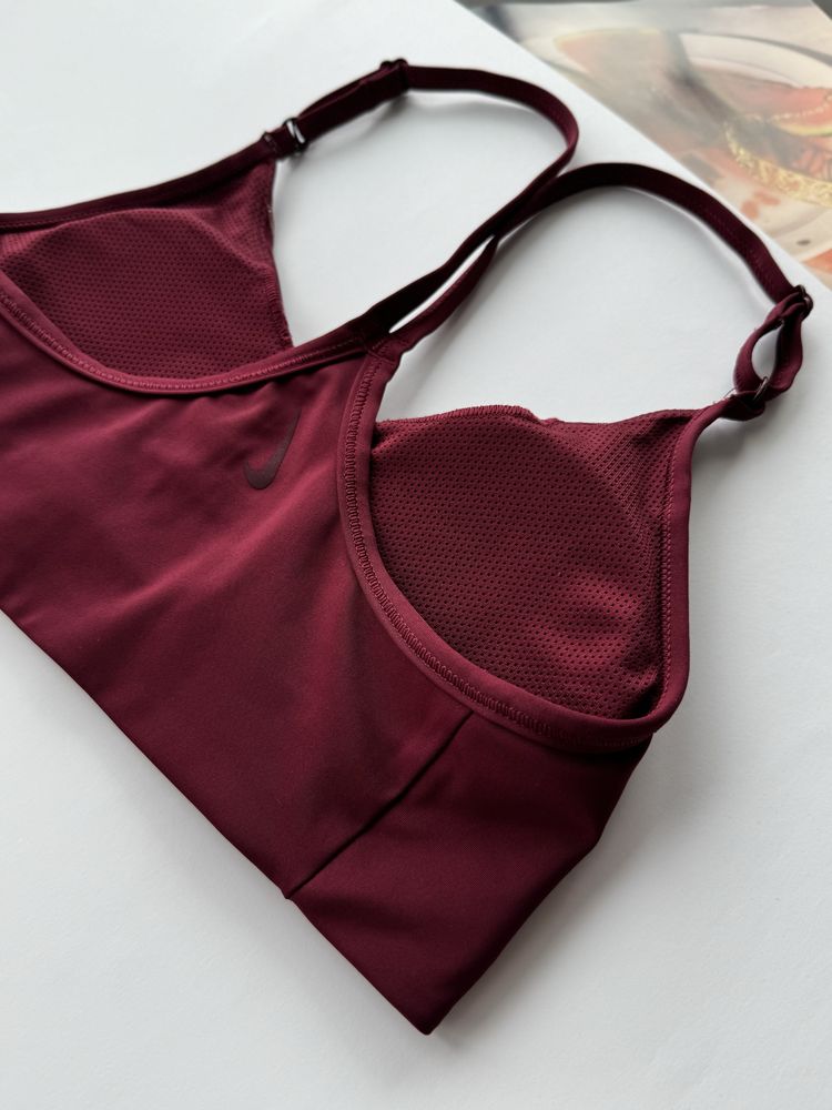 топ Nike Xs бордо