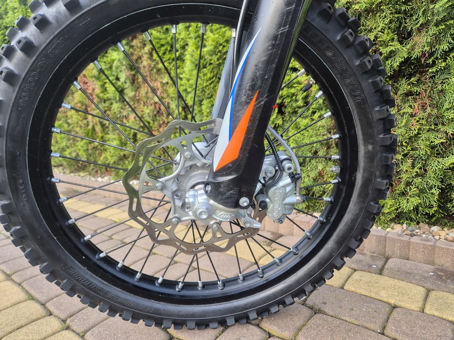 KTM EXC F 250 model 2023 Super stan (Husqvarna)
