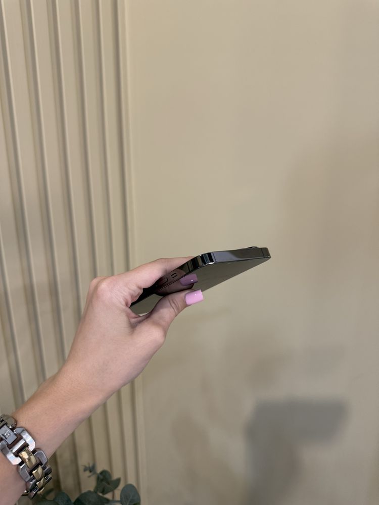 Used IPHONE 13 Pro 512 Graphite Neverlock  Дорошенка,28 ,IGrand