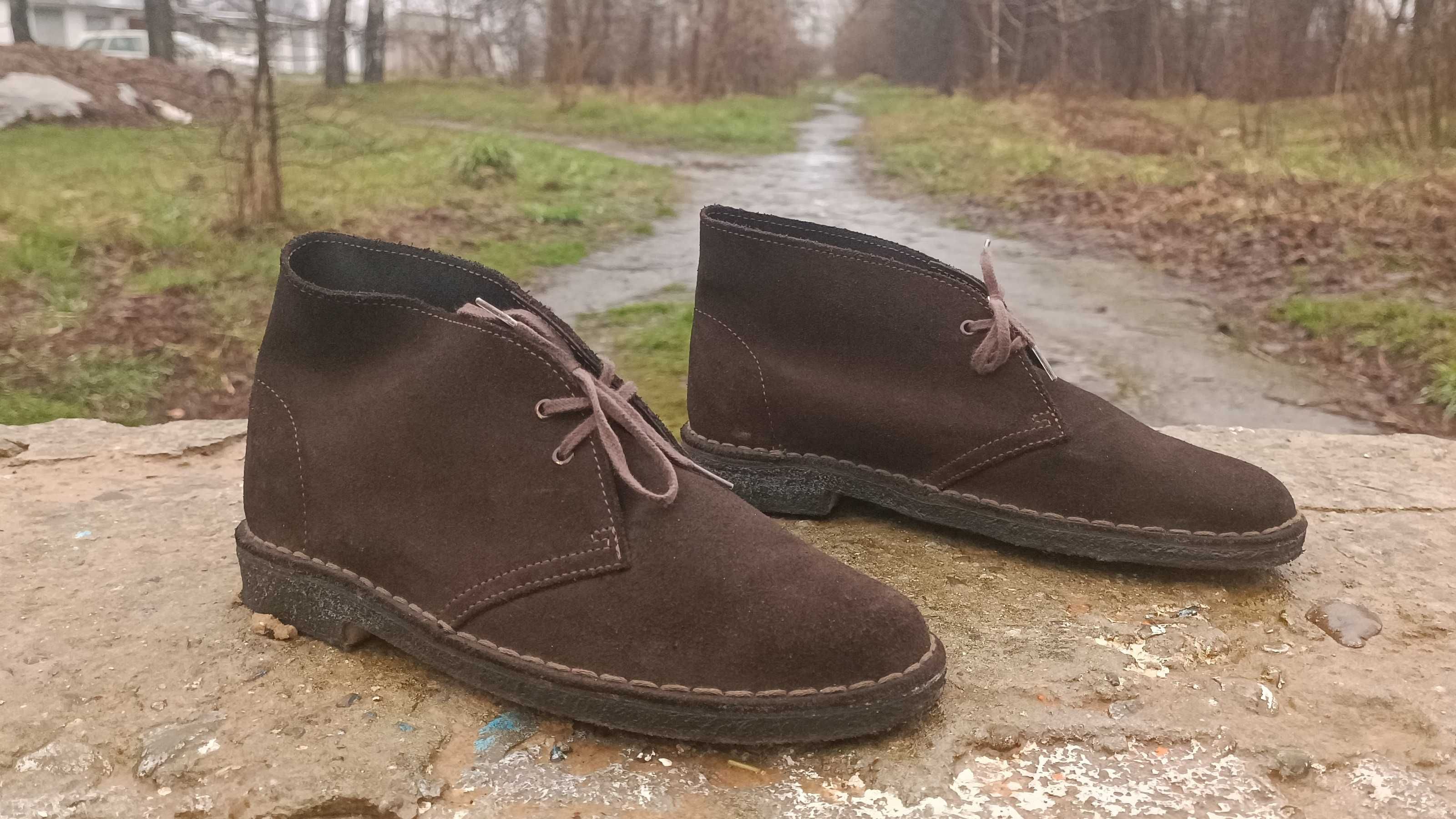 Круті класичні замшеві дезерти, черевикі Clarks Originals