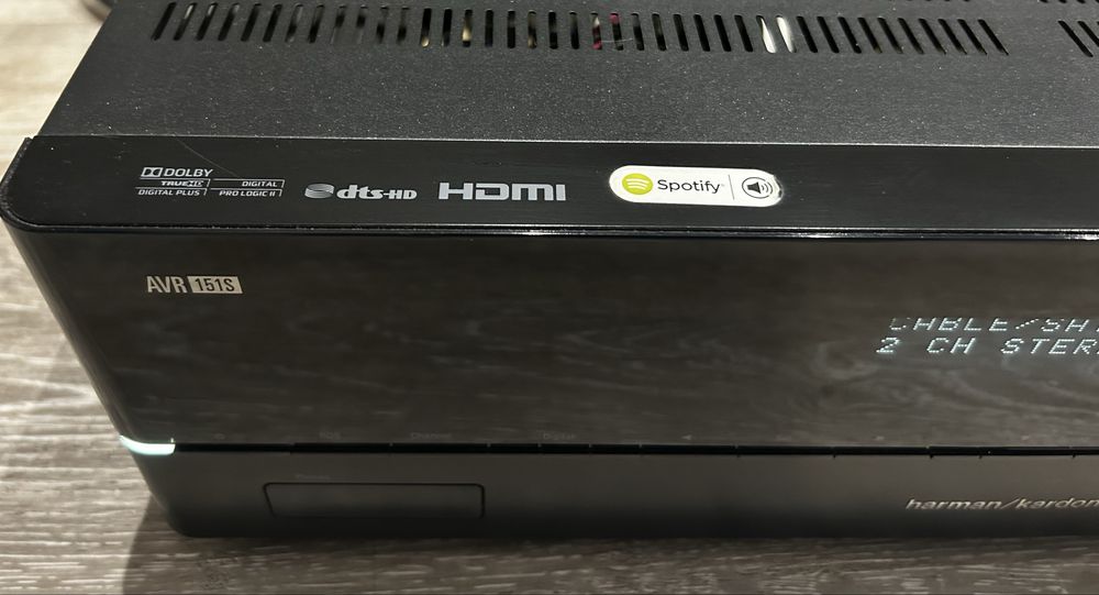 Harman kardon amplituner avr151s perfekt