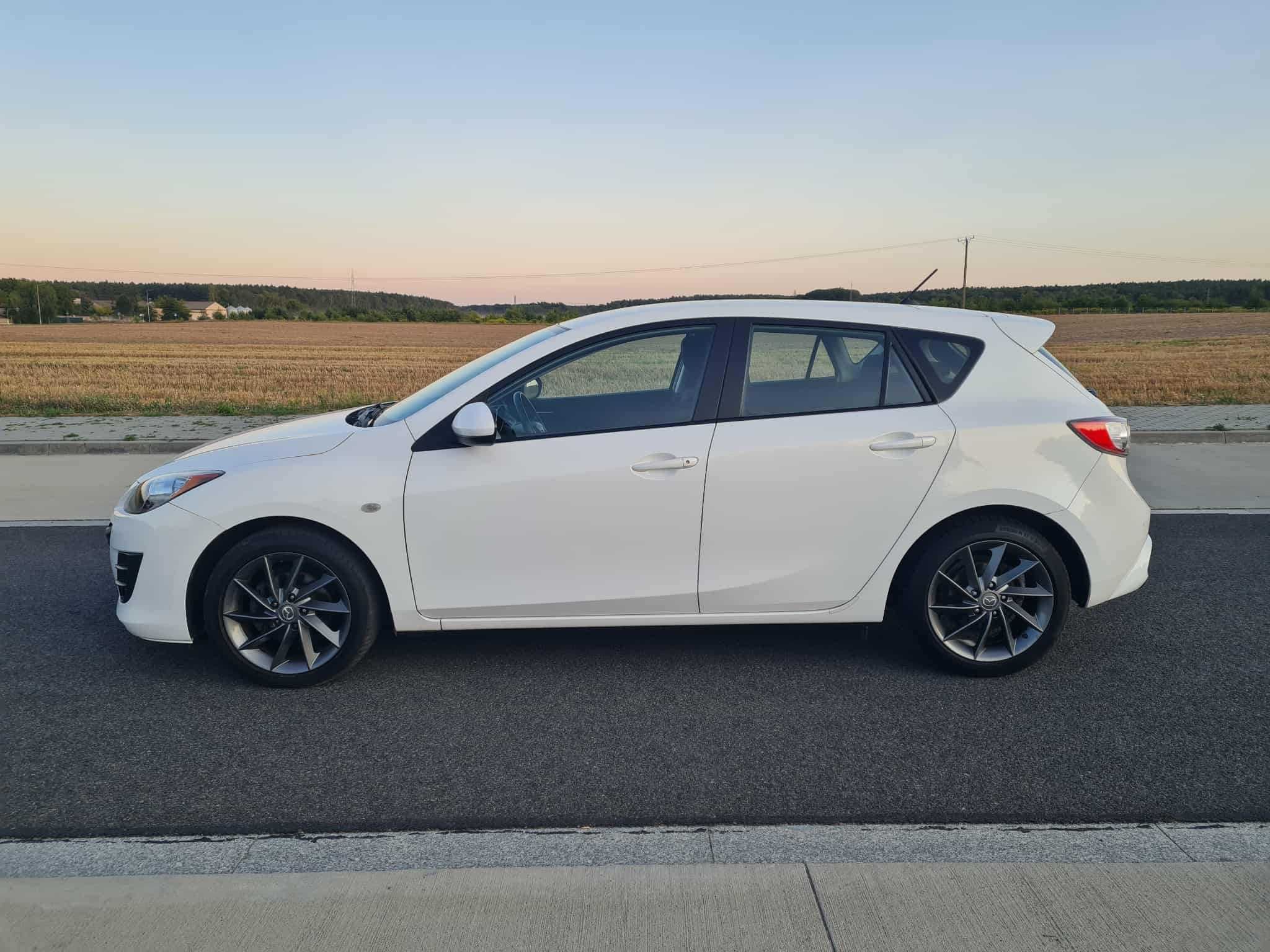 Mazda 3 Climatronic Dotykowy ekran Tempomat Alufelgi 17" dobry stan