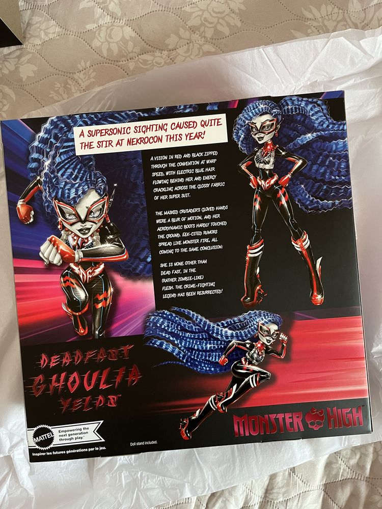 Лялька Монстер хай Гулія SDCC Ghoulia Deadfast