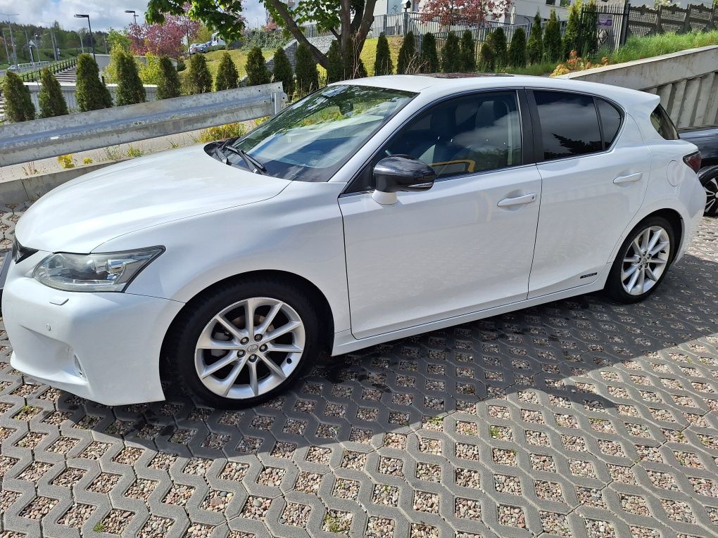 Lexus ZAMIANA  Na inne auto