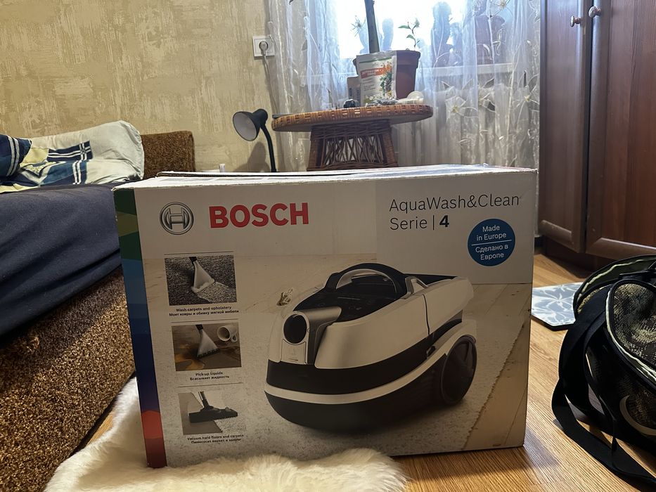Миючий пилосос Bosch AquaWash Serie 4