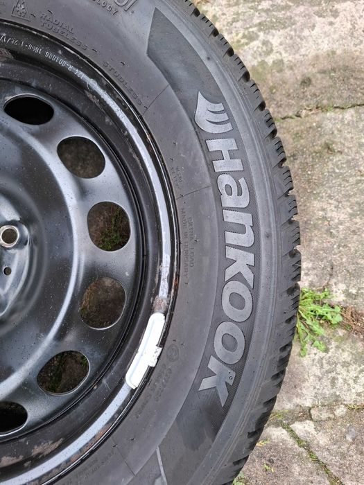 Koła zimowe VW Passat T-roc Skoda SuperB Yeti 215/60R16 5x112 ET43 6j