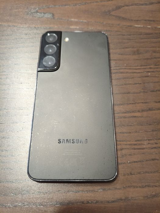 Galaxy s22 zadbany