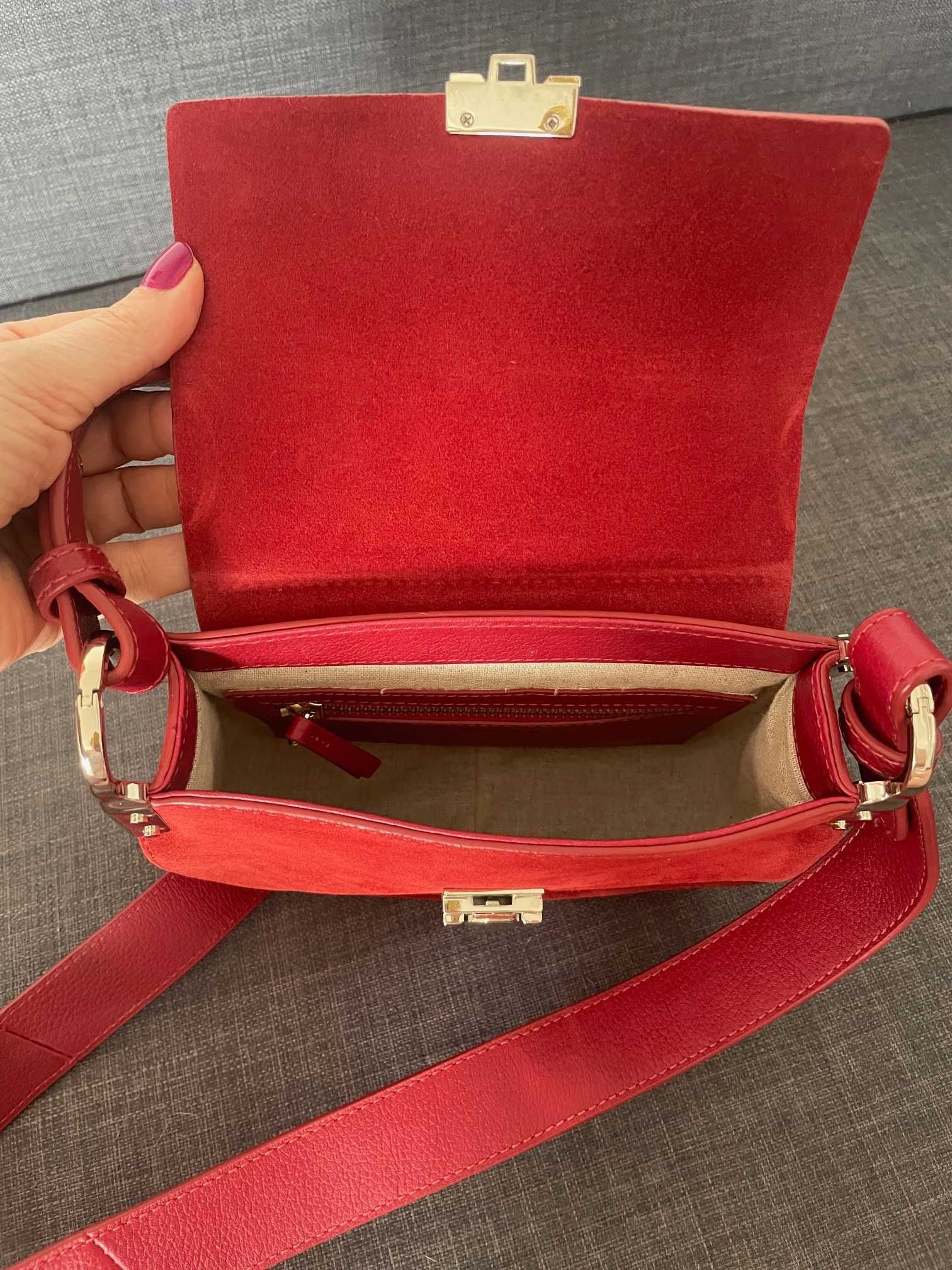 piękna burgundowa torebka Massimo Dutti