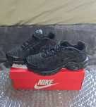 czarny^Jerzyk^NikeMaxTN^UnisexTrampki Roz.37.5
