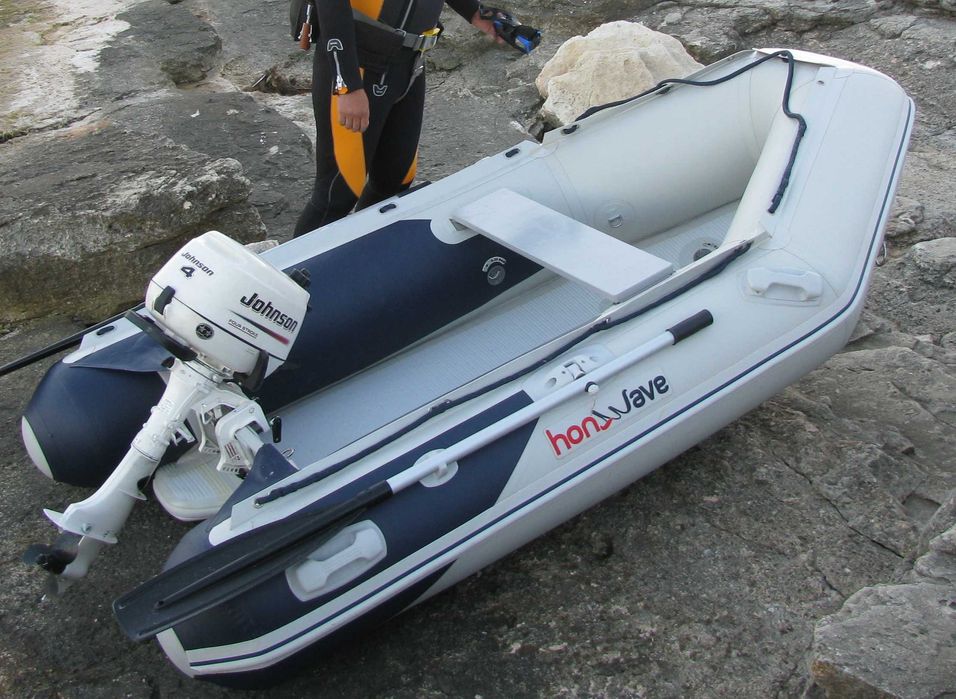 Лодка Honwave T27 от Honda Marine