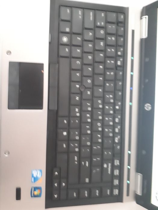 HP EliteBook 8440p i5/320gb/2gb