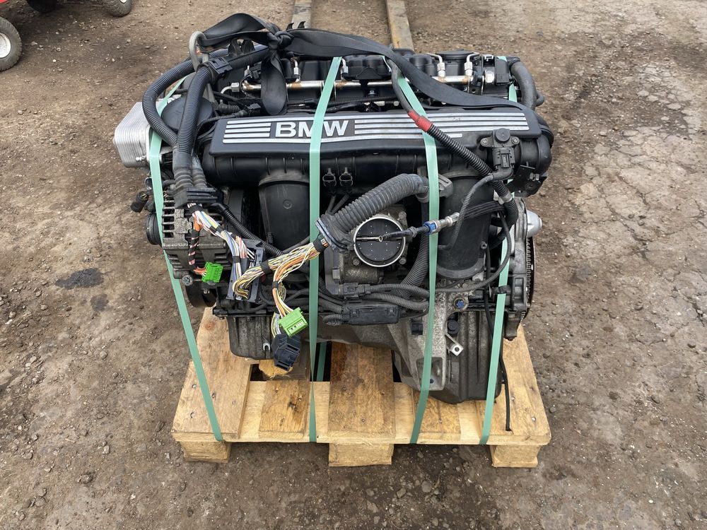 Kompeltny silnik N53B30A BMW E90 E91 E92 E93 3.0 benzyna 325i