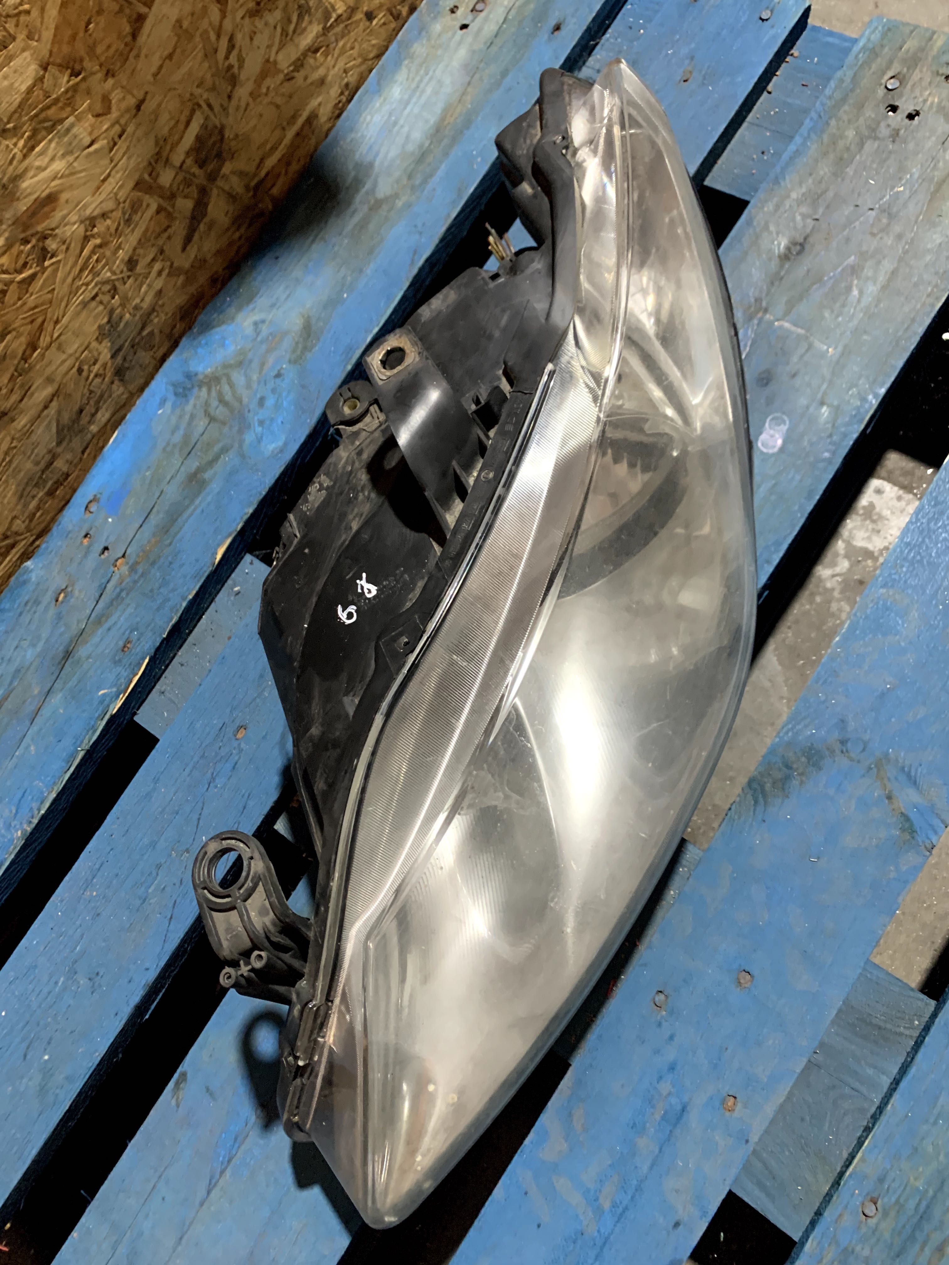 Farol Esquerdo Seat Ibiza 6J