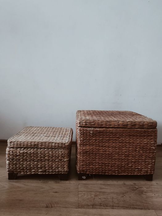 rattanowe siedzisko puf schowek Ikea vintage