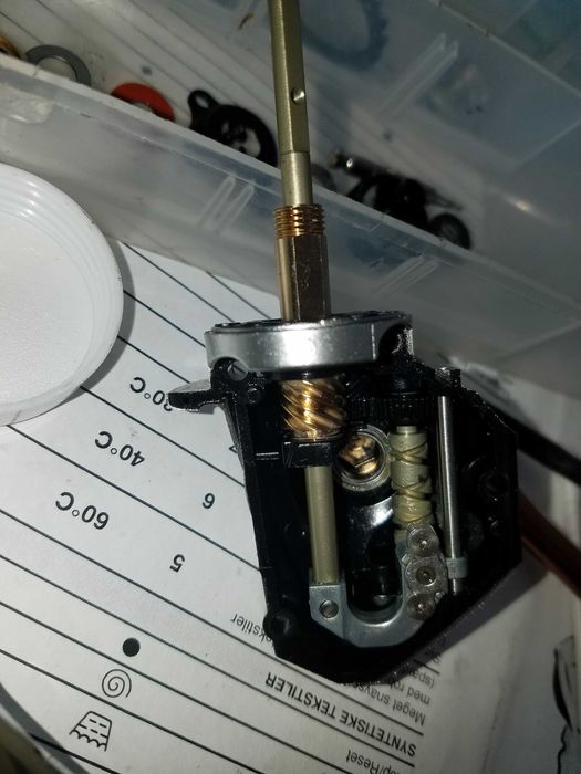 Ремонт и профилактика рыболовных катушек (Киев)