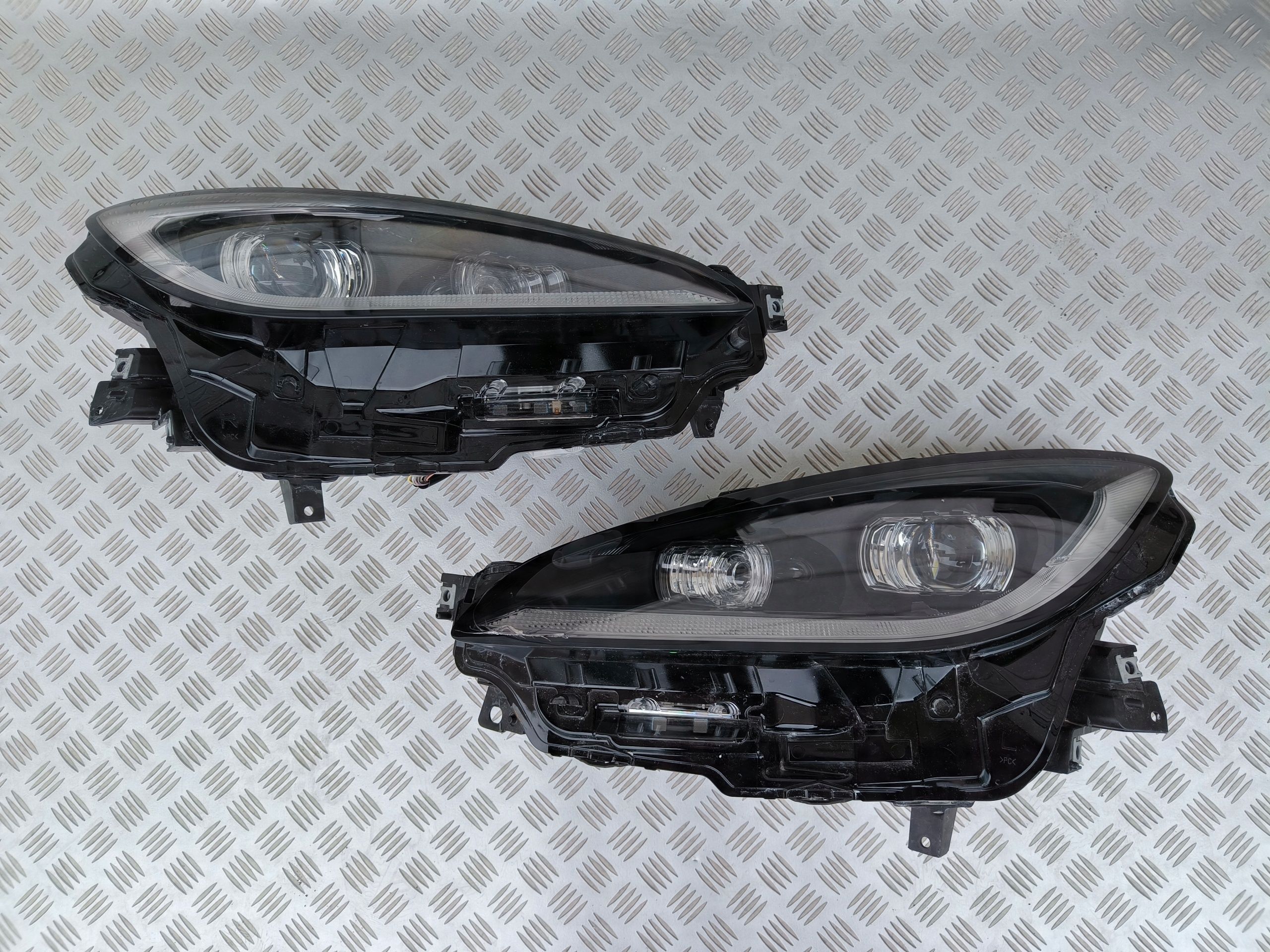 Subaru Brz Reflektor Lampa przód Full Led Lewa Usa