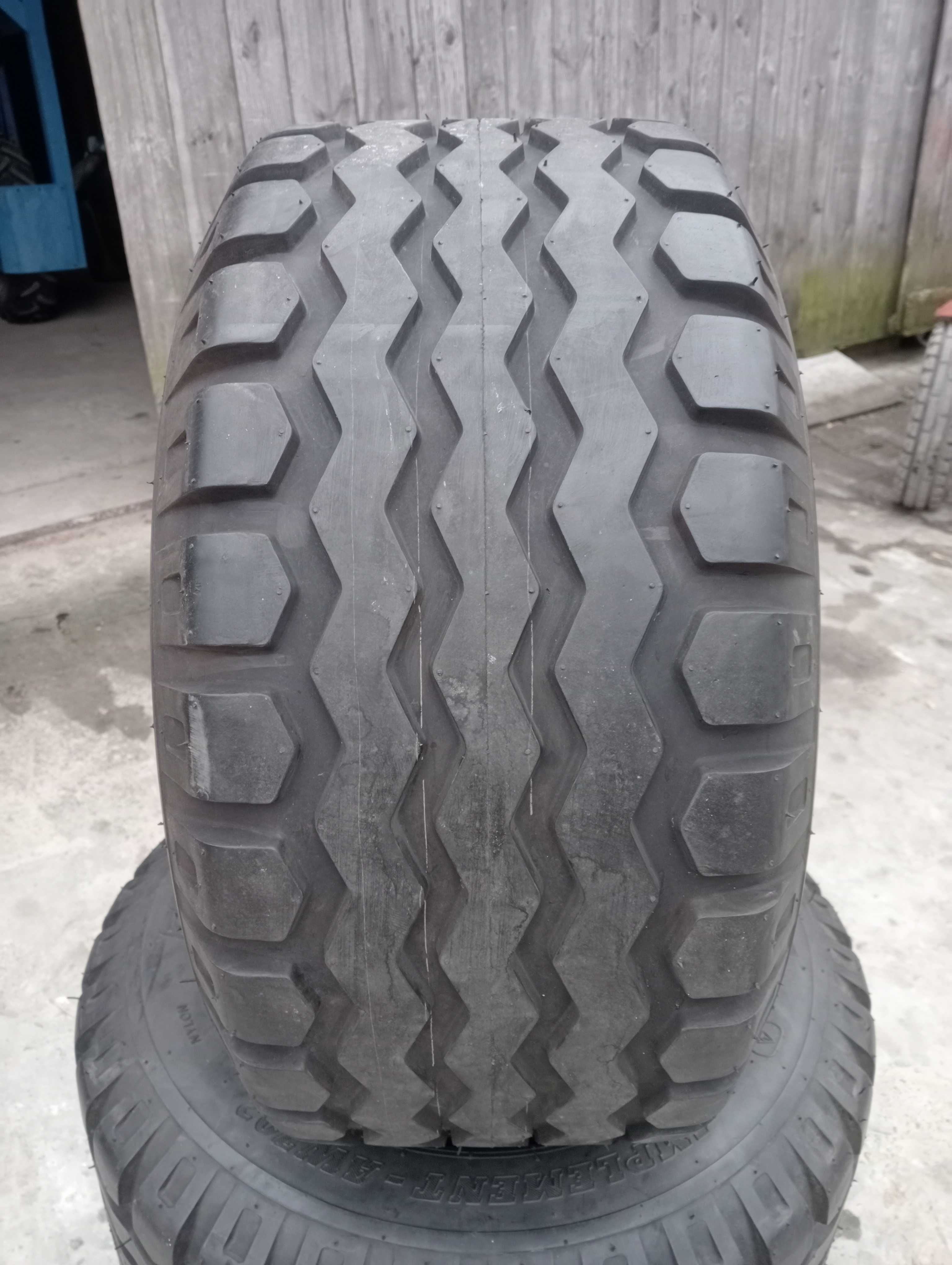 Opony BKT 13.0/55-16 Implement - AW702 14 płócien Nie Używane