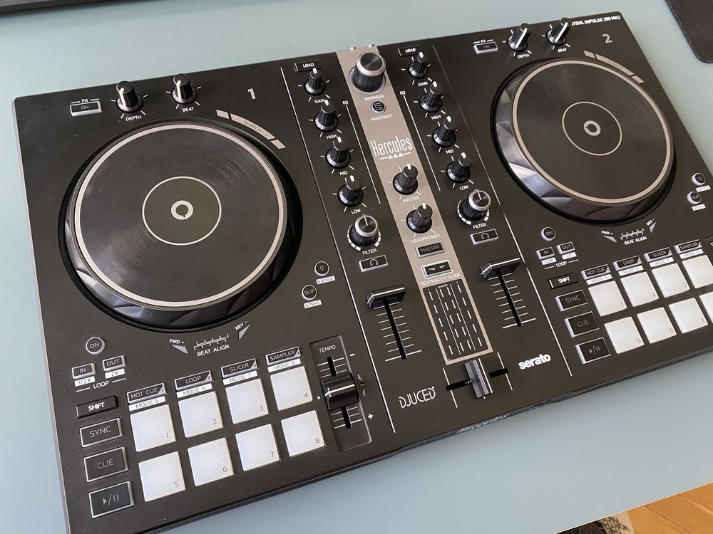 Hercules DJControl Inpulse 300 MK2