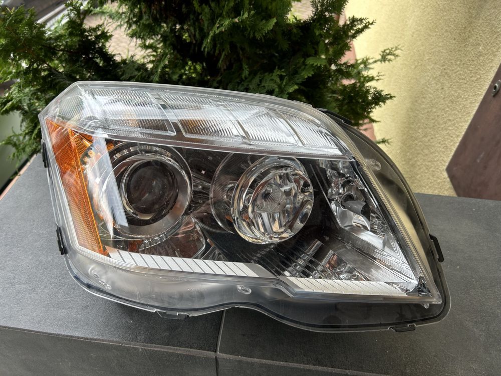 Lampa prawa przód Mercedes GLK x204 Przedlift USA bixenon