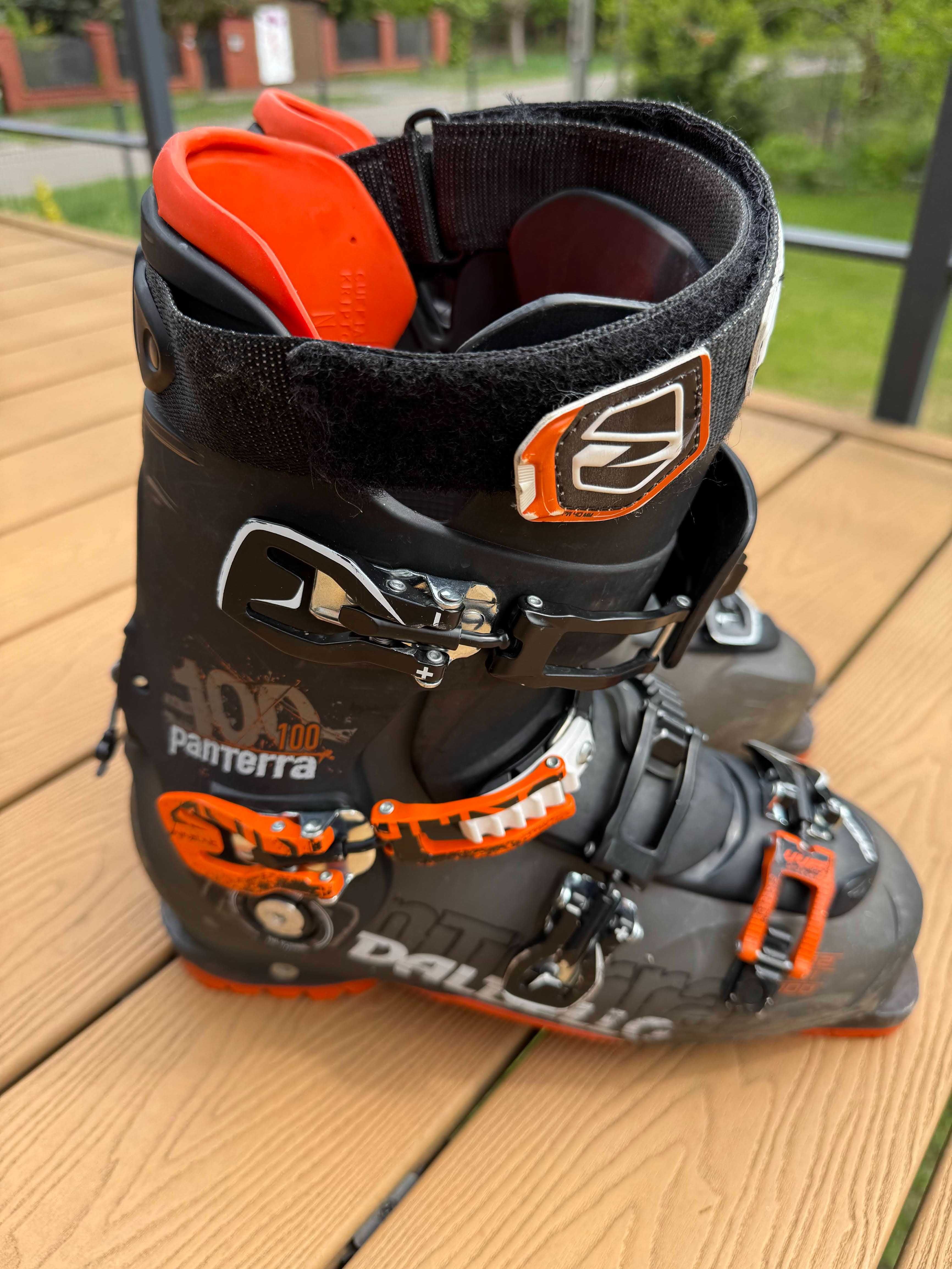 Buty narciarskie Dalbello Panterra 100. Kontrola i wygoda.