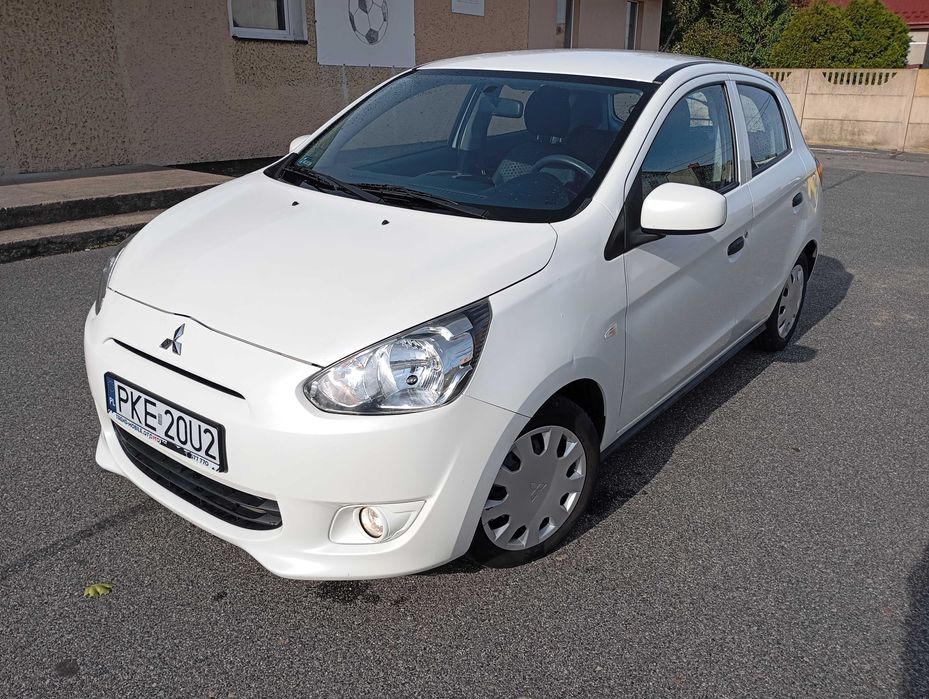 Mitsubishi Space Star  2015