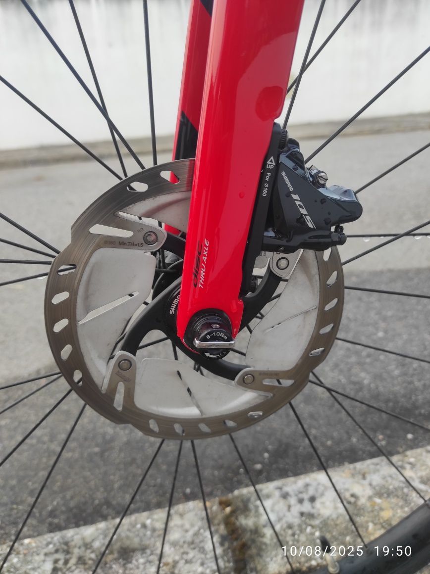 Bicicleta estrada BH Quartz 1.5 carbono