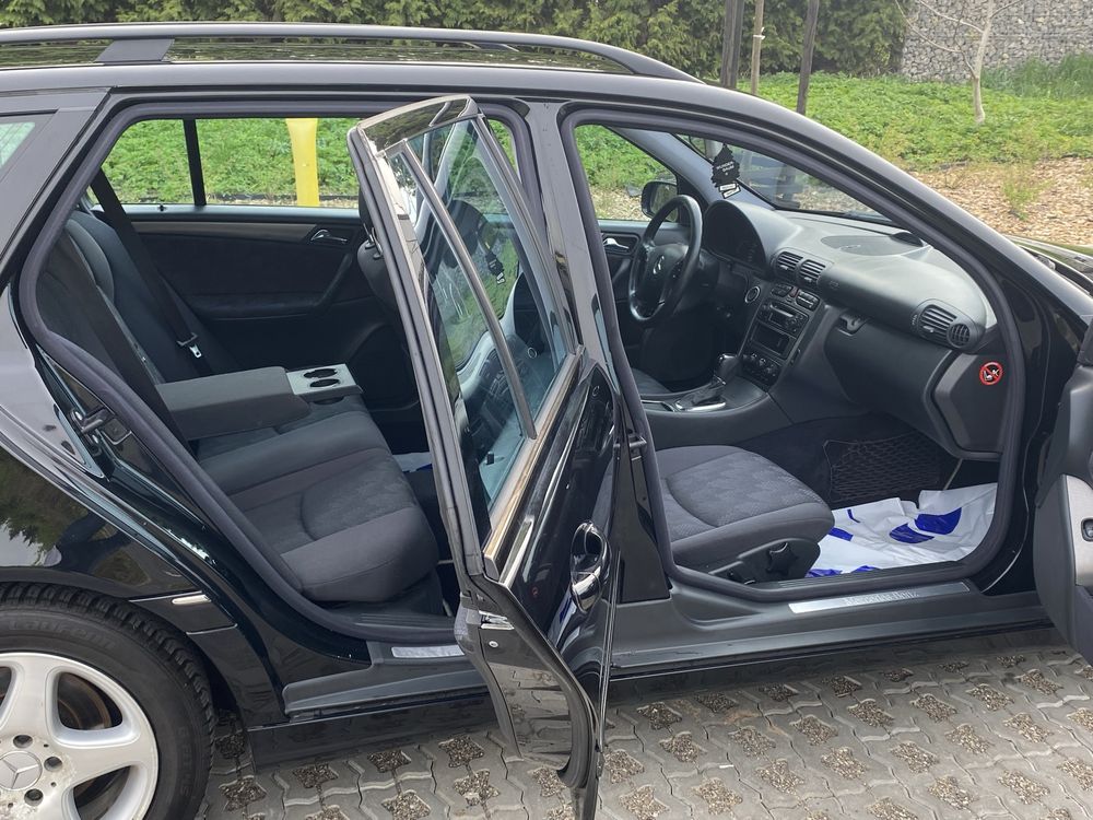 Mercedes C klasa 1.8 kompressor avantgarde 163km Automat z Niemiec