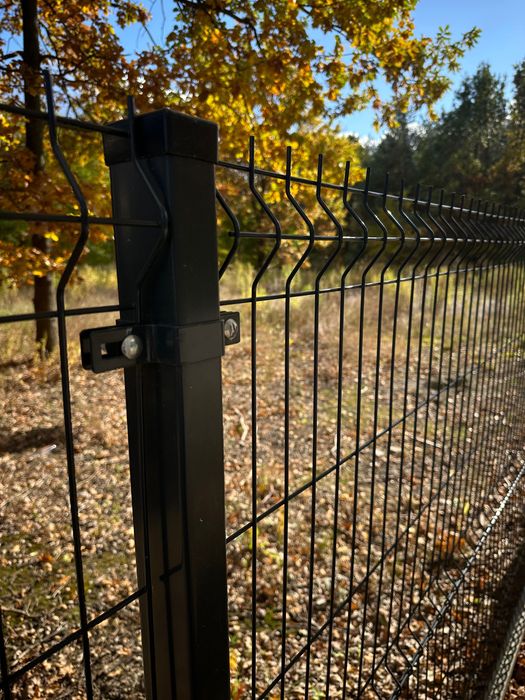 Ogrodzenie panelowe ZESTAW 3D fi4/fi5 słupki, obejmy, transport montaż