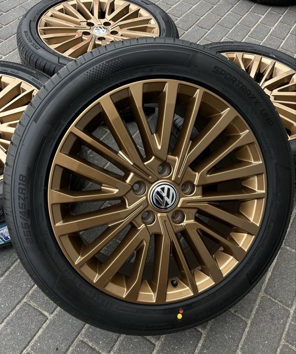 Koła Letnie 18 VW T5 T6 T6.1 Multivan 255/45R18 Nowe 5x120 R Line