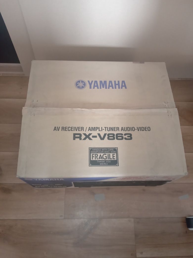 Amplituner Yamaha rxv863