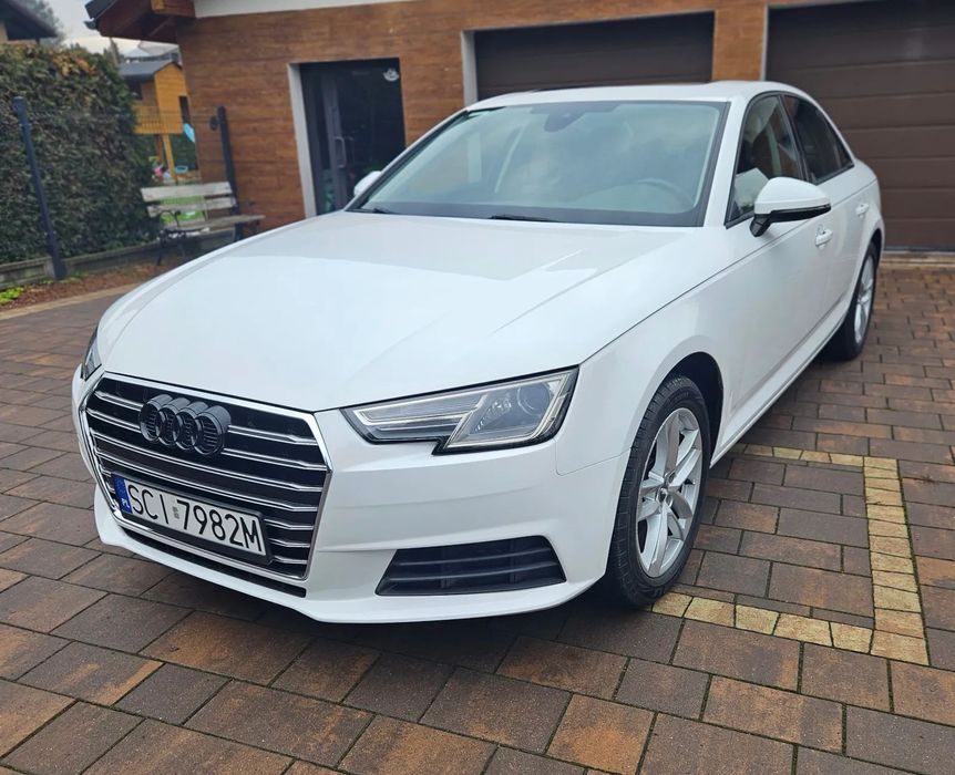 Audi A4 Limousine FV23%, 2.0 TFSI Ultra 105 tyś.km  model 2017 czarne skóry